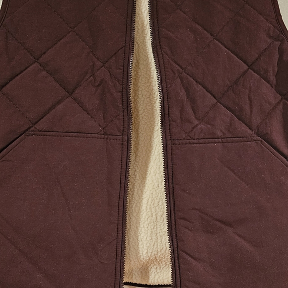 North Face Women's Reversible Vest - Picture 3 of 6
